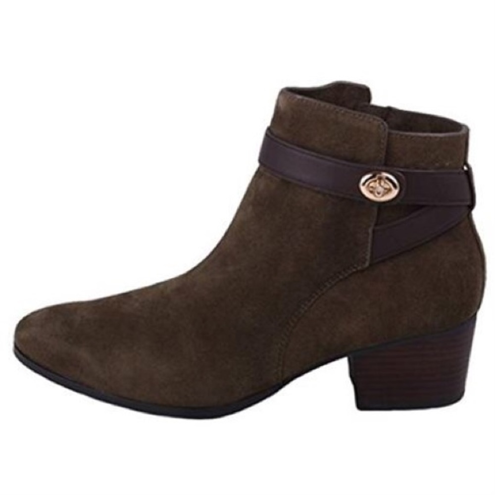 Coach Paulina boot in Fatigue Chestnut.